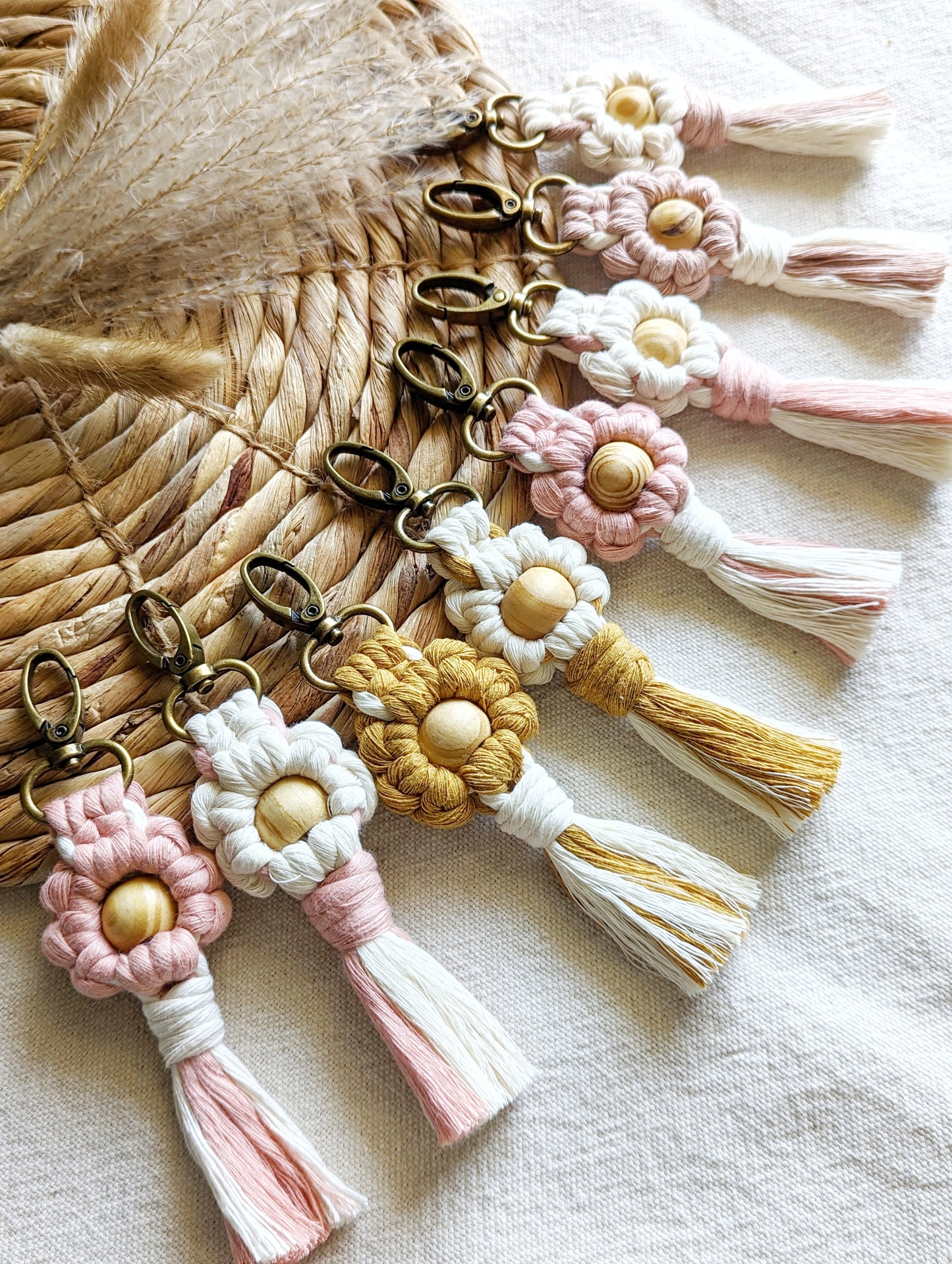 Macrame Daisy Keychain