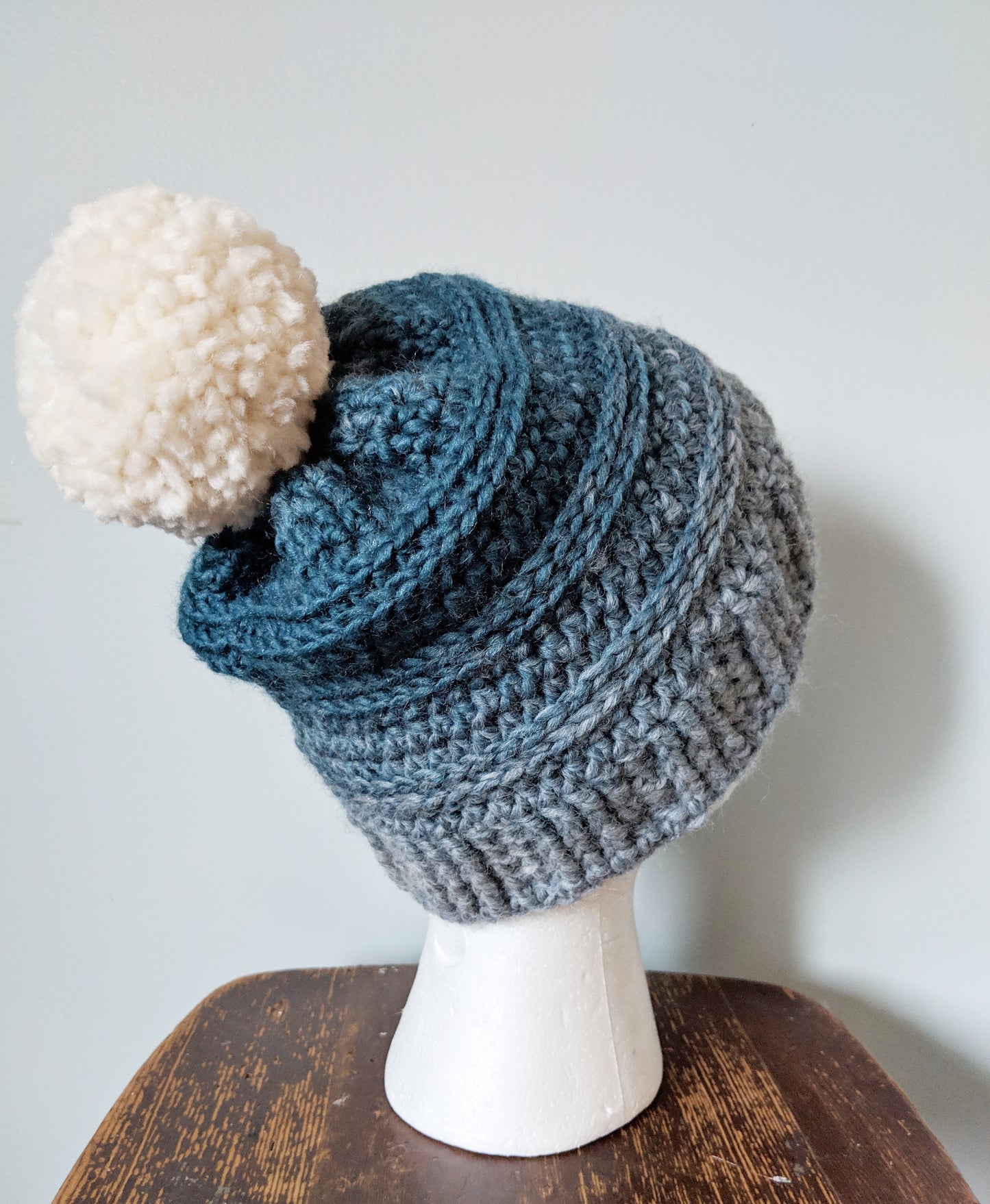 Women's Crochet Hat Pattern